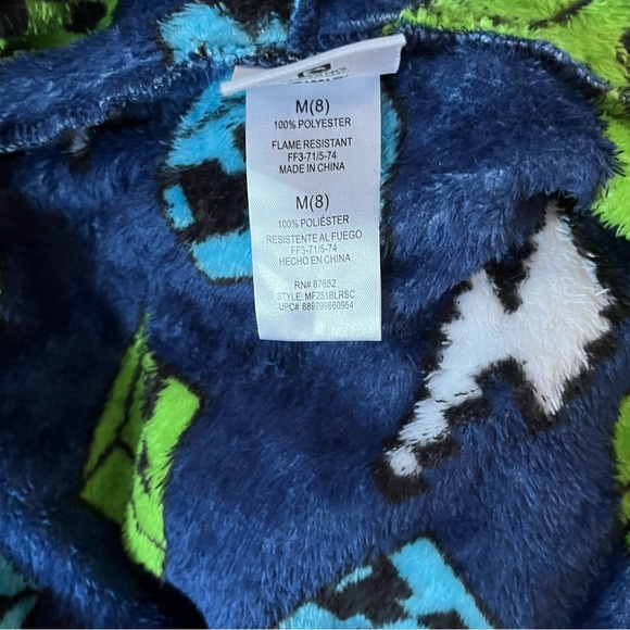 Boys Minecraft Robe - Picture 7 of 7